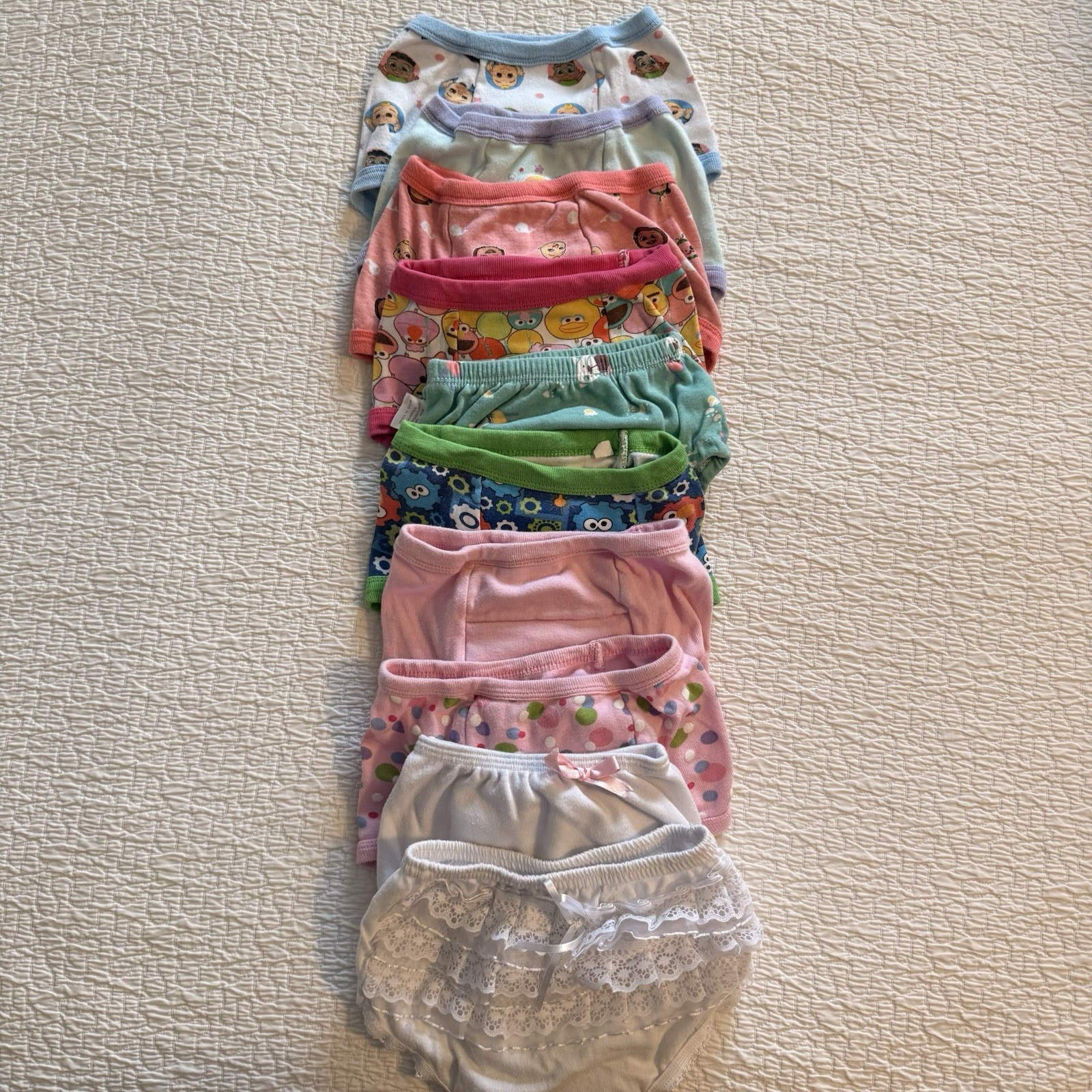 Girls Training Pants & Underwear Lot of 15 Multicolor Size 2T/3T