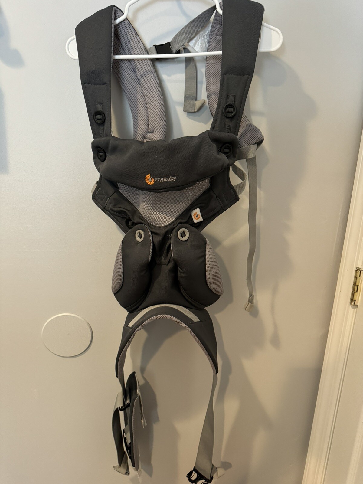 Ergo Baby Four Position 360 Carrier in Cool Air Carbon Grey 12-33lbs