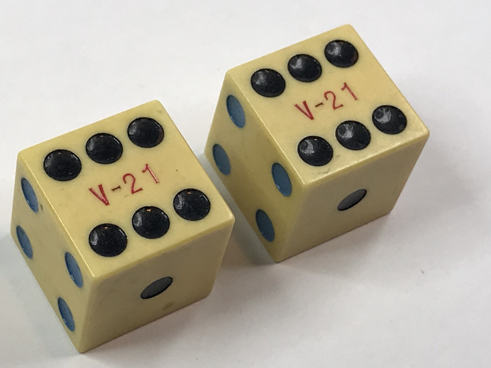 2 Vintage old grained celluloid tri-color dice - game dice - inscribed V-21