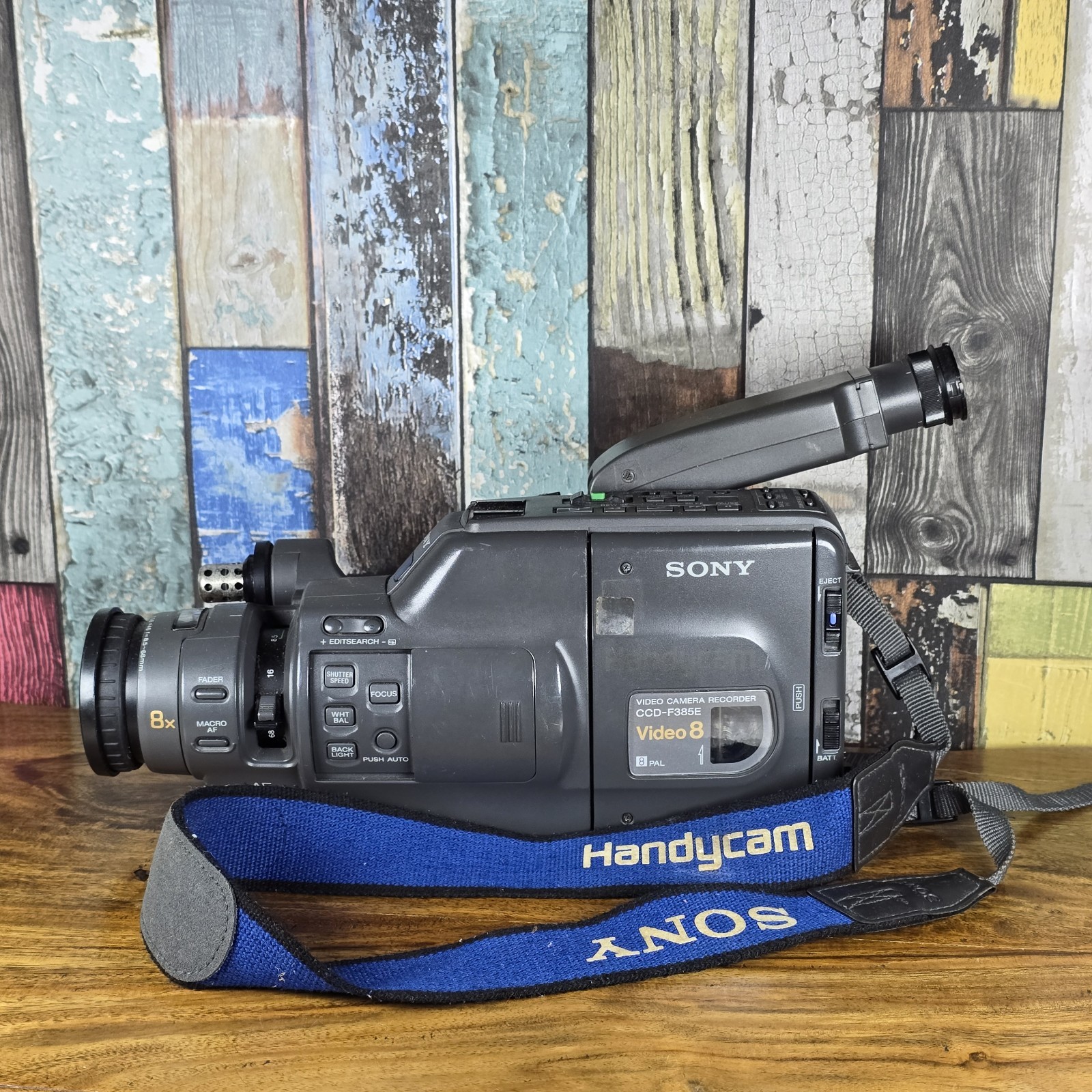 Sony Handycam CCD-F385E Hi8 Video Camera Recorder Handheld Camcorder Untested 