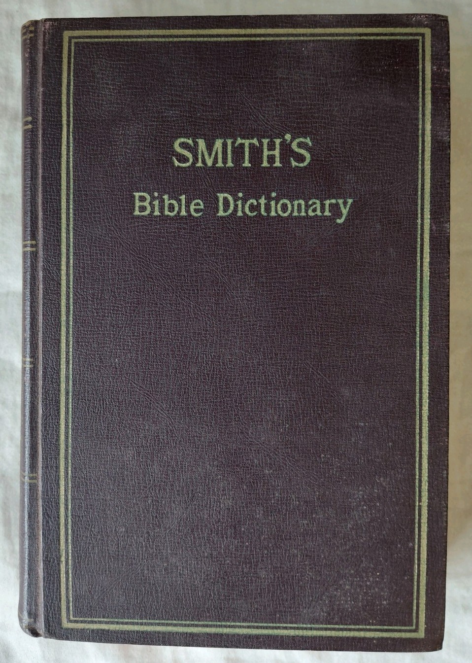 Smith's Bible Dictionary New Complete Concordance 4000 Questions Christianity