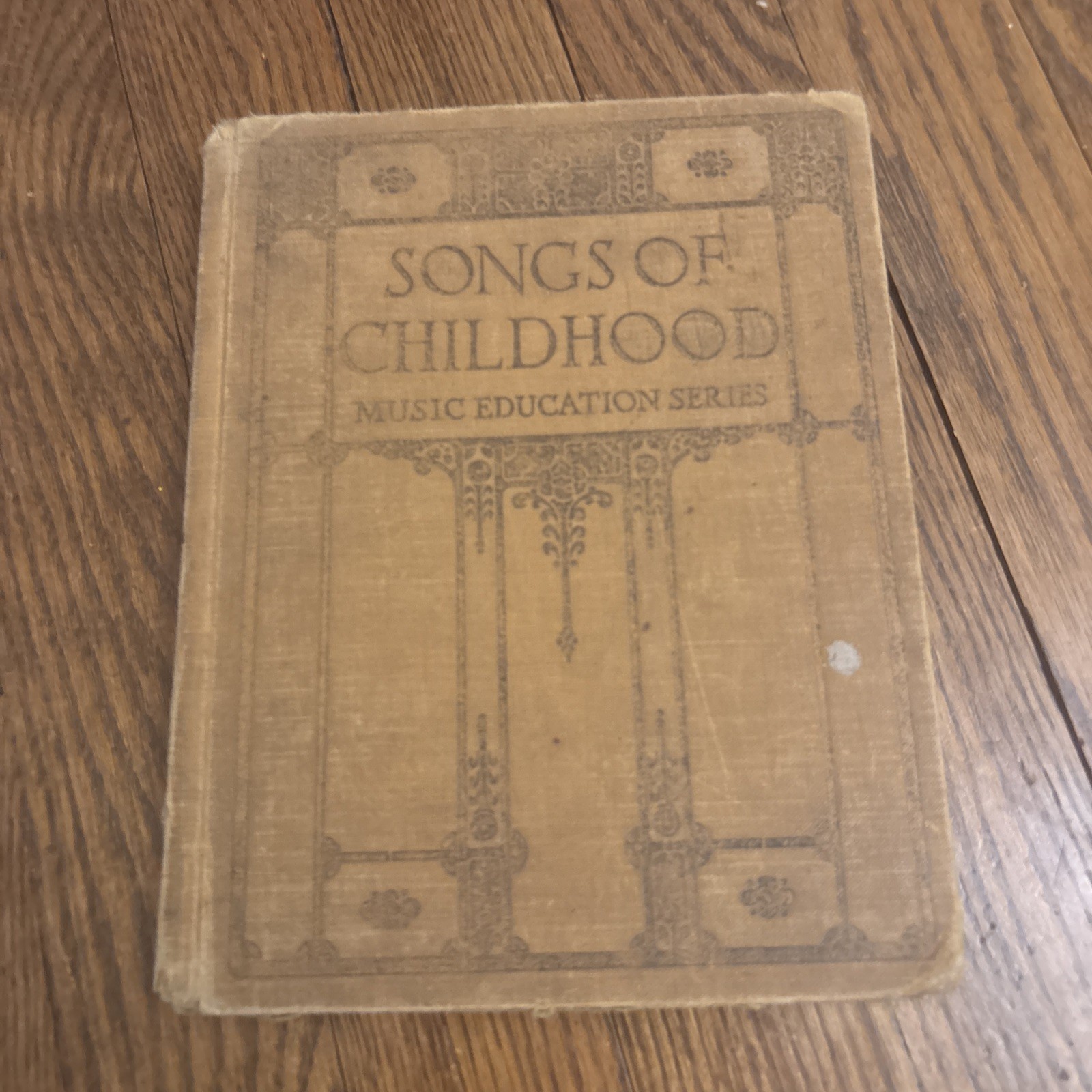 Vintage SONGS OF CHILDHOOD BY THADDEUS P. GIDDINGS  Sheet Music Hardcover 1923