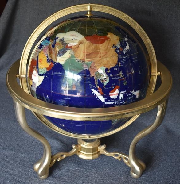 20" HANDSOME WORLD GLOBE SEMI PRECIOUS STONES INLAID LAPIS BRASS STAND COMPASS