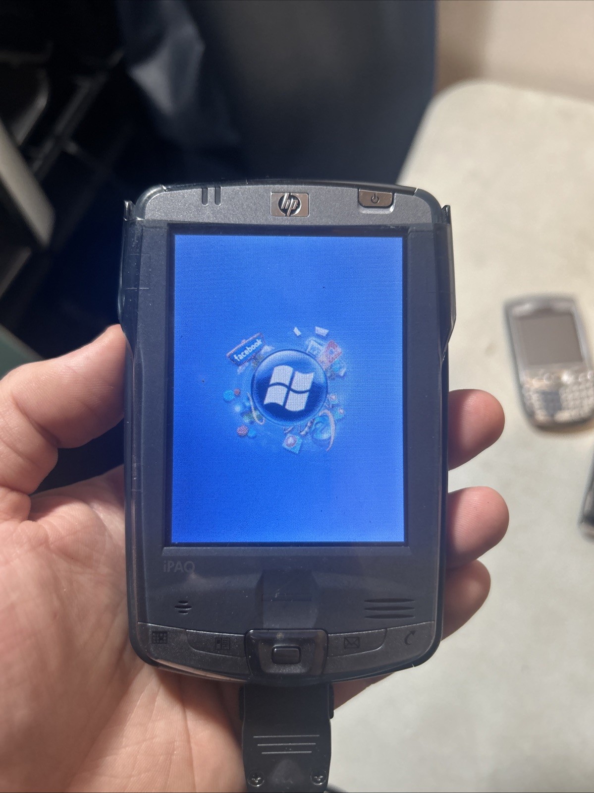 HP iPAQ HX2790 FA677A#ABA Handheld Pocket PC PDA Microsoft Windows Mobile 5