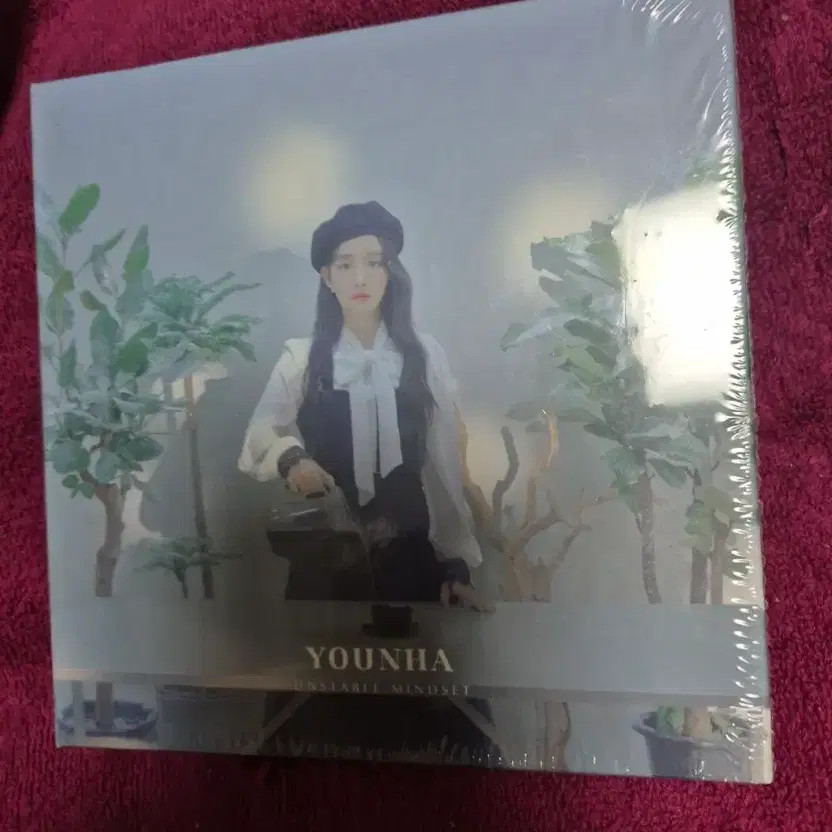 Younha Unopened UNSTABLE MINDSET Album (Korean Version)