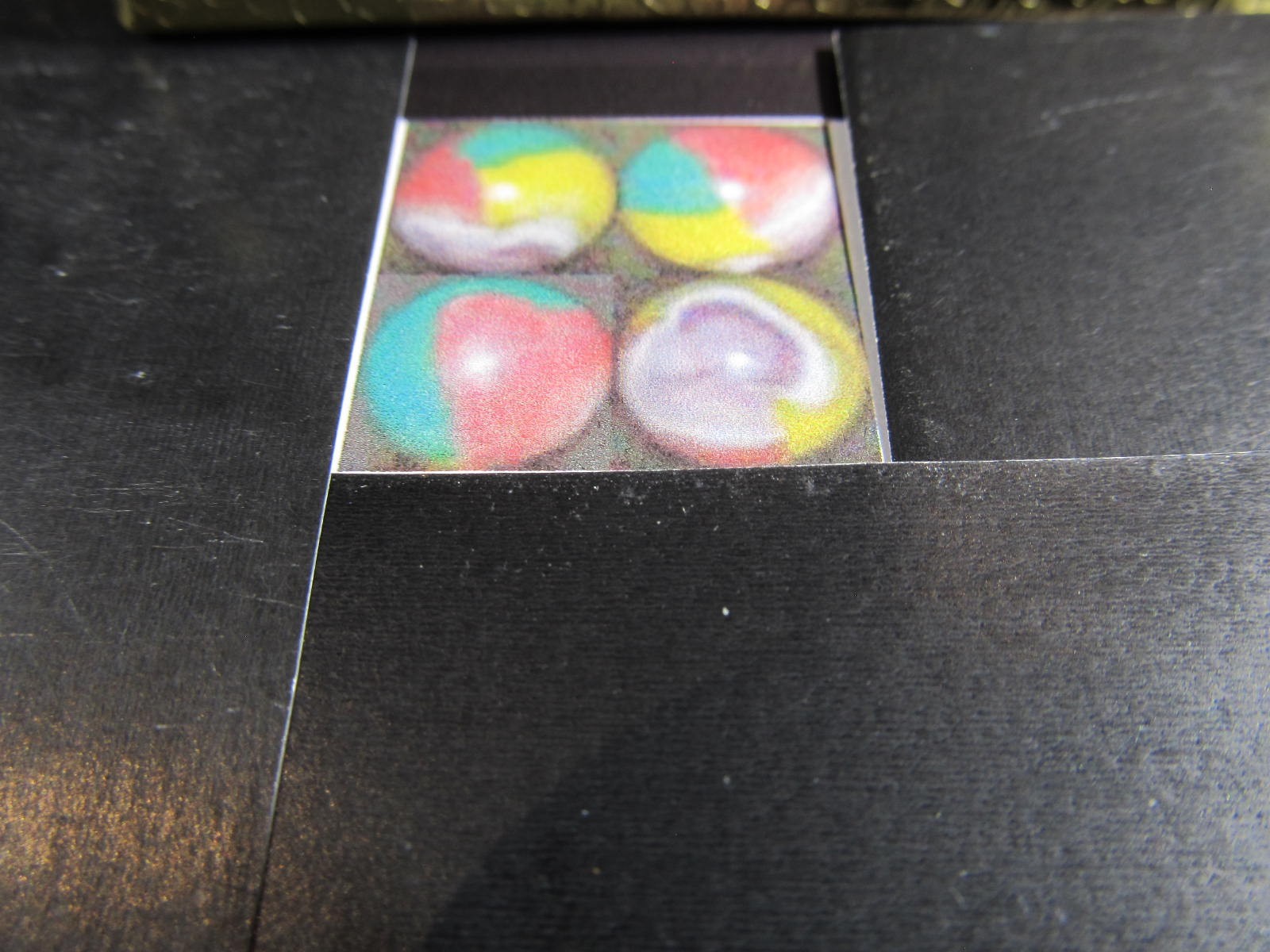 STUNNING VITRO AGATE PARROT MARBLE-29/32"