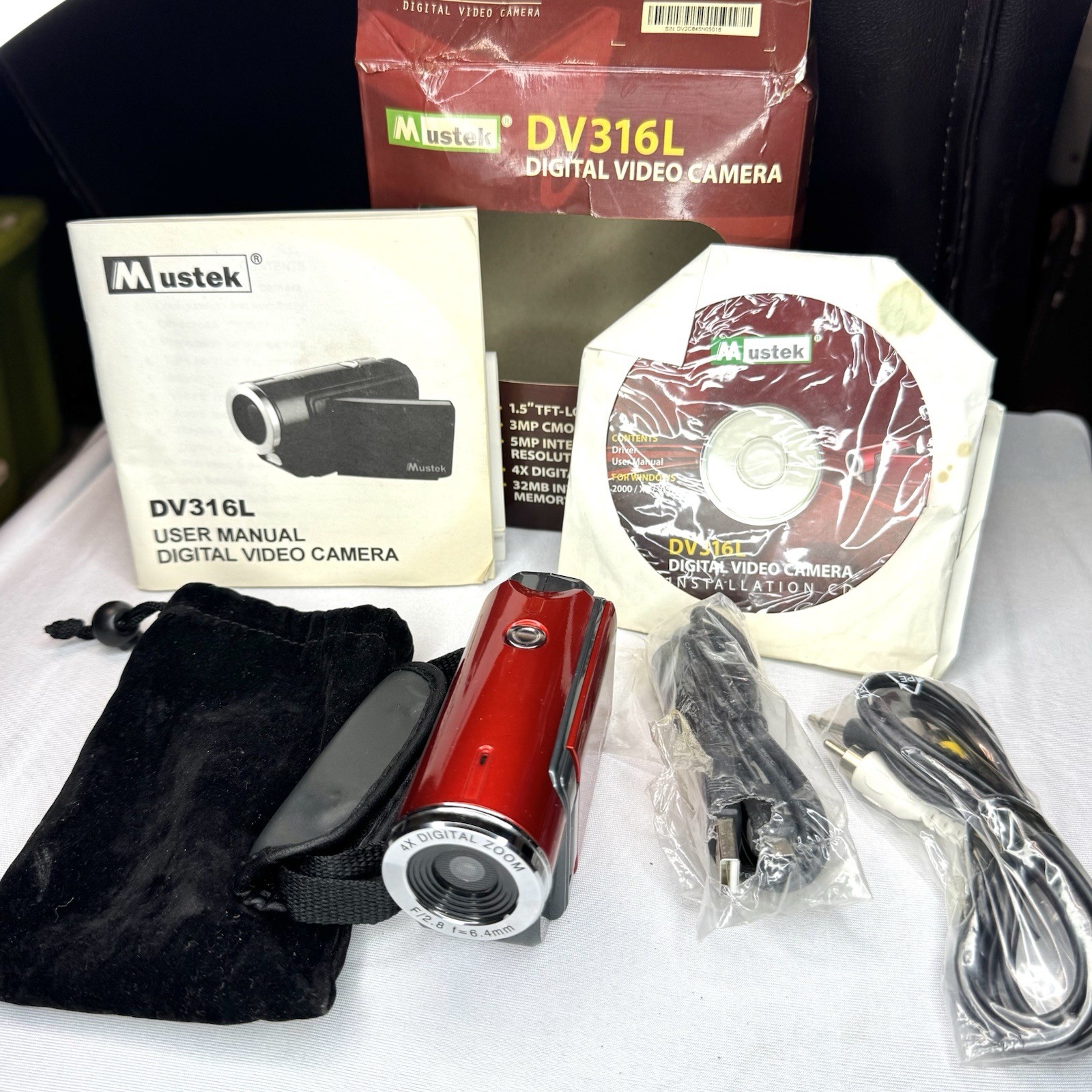 Camera Camcorder Mustek DV526L Digital Video MultiFunctional With Extra Vtg