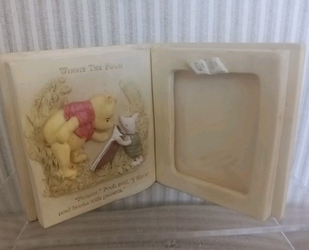 Winnie the Pooh And Piglet Charpente Novel Book Shaped Photo Frame 