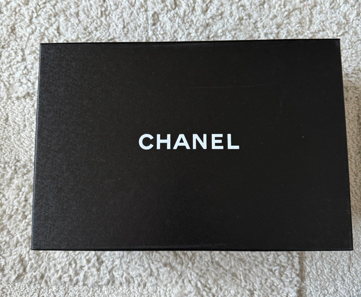 Chanel Empty Gift Storage Shoe Box with Tissue Paper Medium Black 12 x 8 x 4
