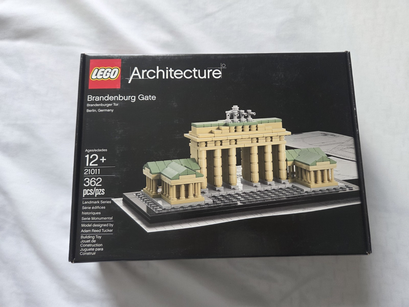 LEGO ARCHITECTURE: Brandenburg Gate (21011) - BRAND NEW UNOPENED