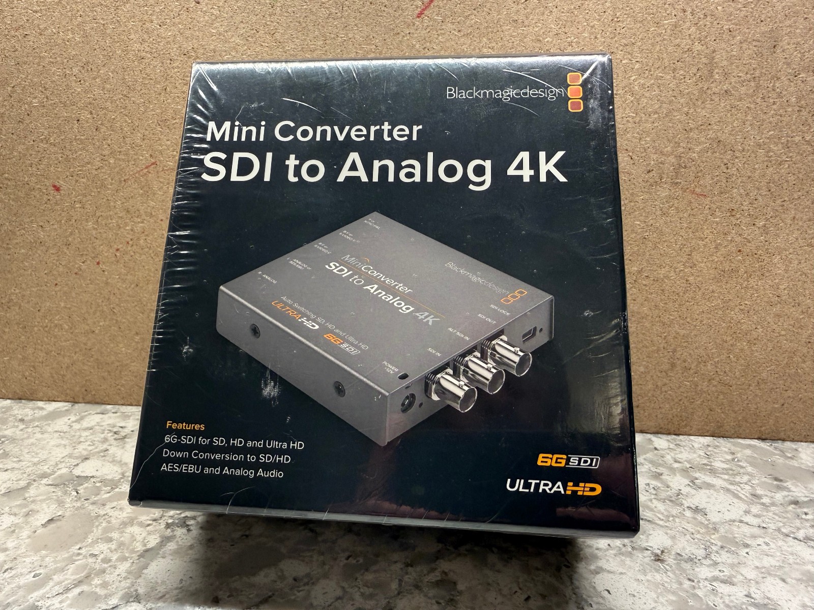 Blackmagic Design Mini Converter SDI to Analog 4K (BMD-CONVMASA4K) - Free Ship