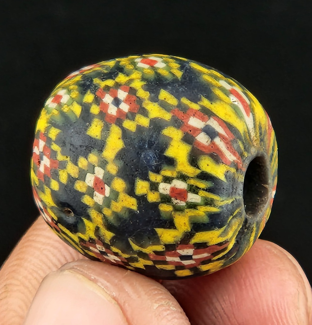 beautiful Venetian Antique african glass beads old Beads
