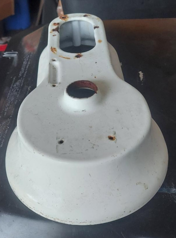 VINTAGE TOLEDO WHITE PORCELAIN CANDY STORE WEIGHING SCALE BASE MODEL 405 ANTIQUE