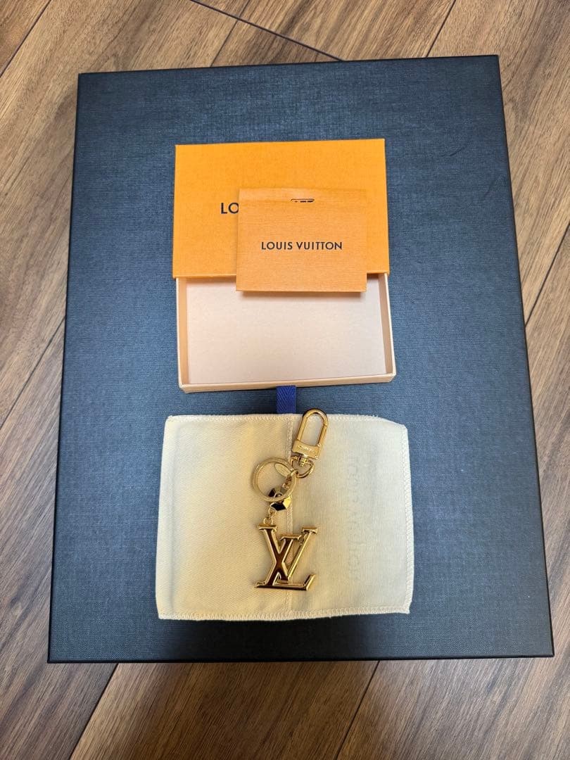 Louis Vuitton Keyholder Chain, Sold Out, Brand New, Unopened, Purchased at
