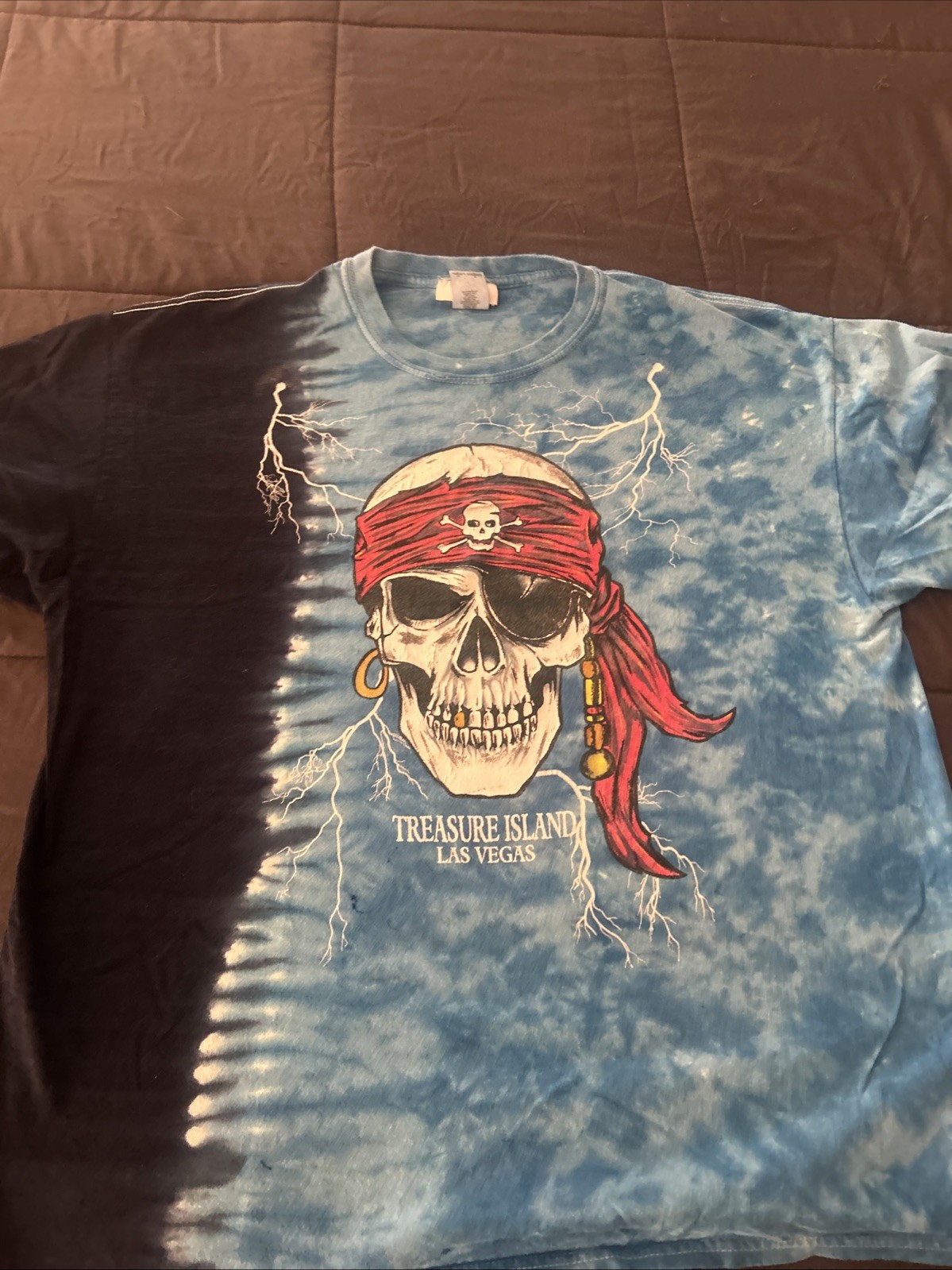 Vintage Pirate Treasure Island Las Vegas Casino T-shirt Tie Dyed Single Stitch