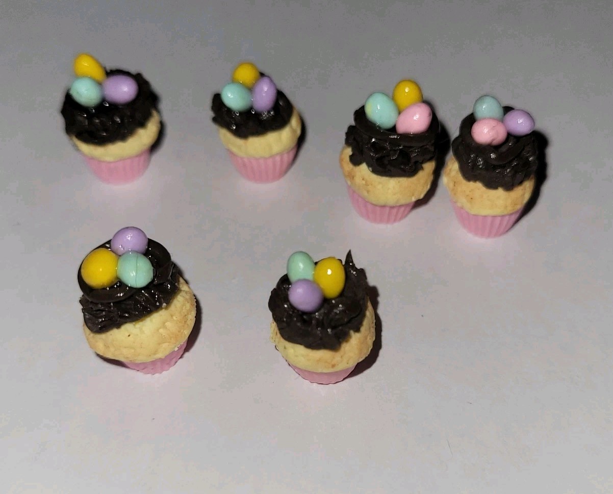 Dollhouse Easter Nest Cupcakes Doll Dessert Frosted Vanilla Eggs