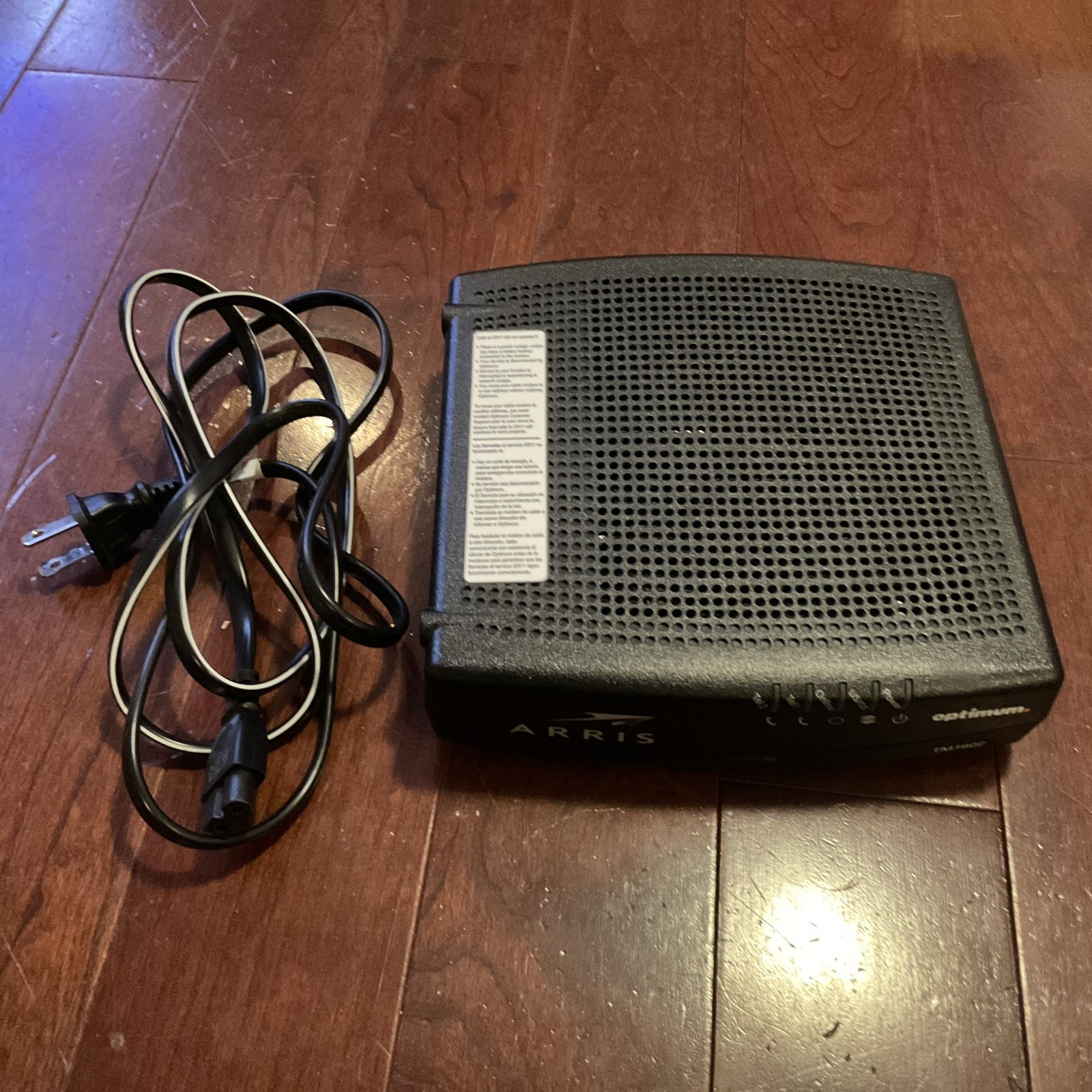 ARRIS Optimum Internet Cable Modem  Model TM1602a