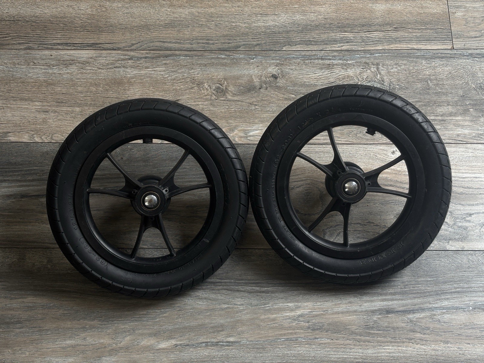 City Select Rear Wheels Baby Jogger Replacement Tire Assembly 