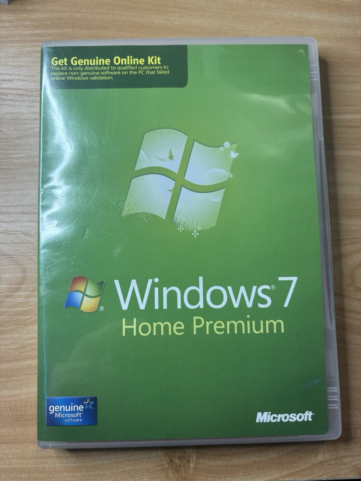 Microsoft Windows 7 Home Premium Upgrade  2 Discs 32 And 64 Bit Good Condition 