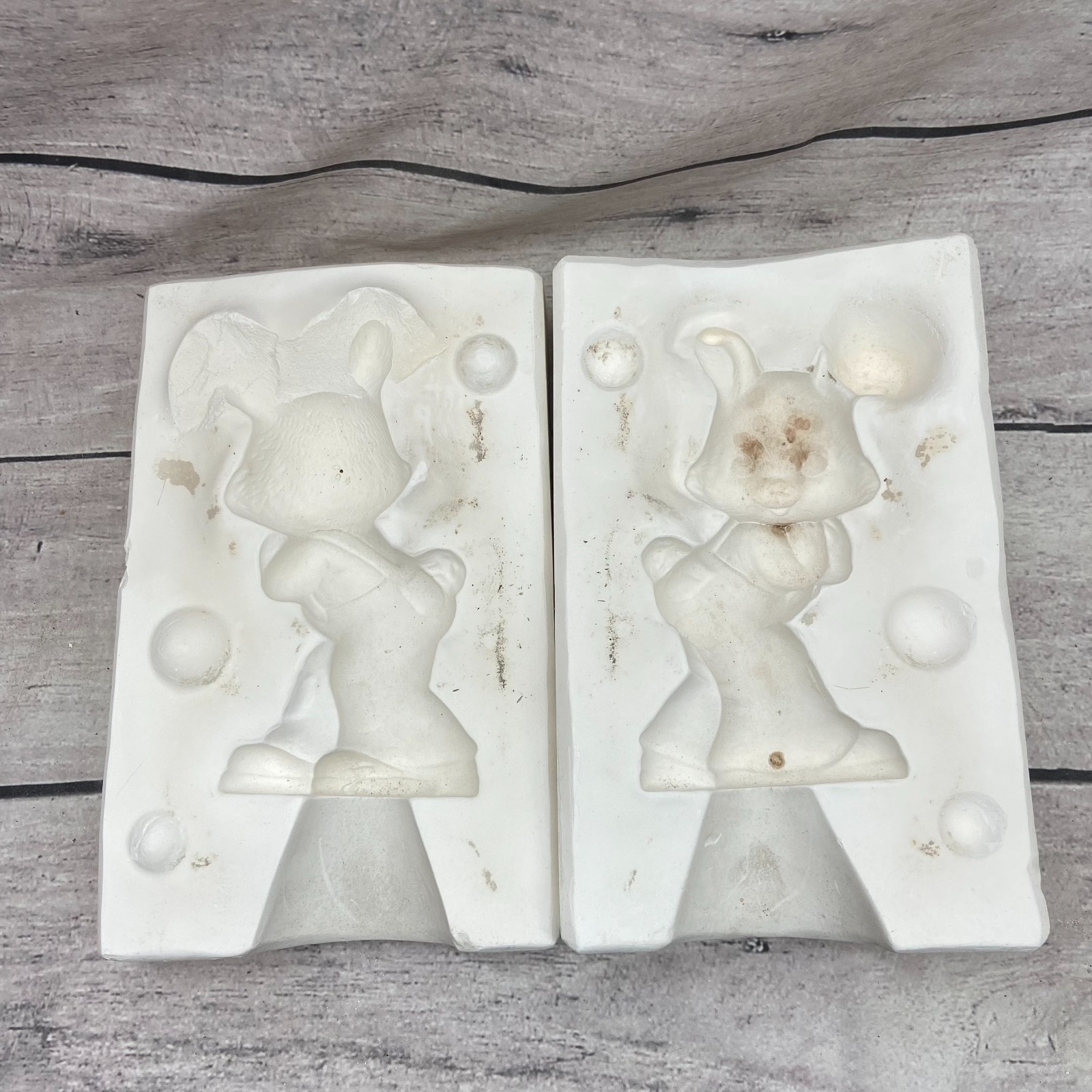 Mindy Ceramic Casting Mold Side Rabbit With Pants #M-251