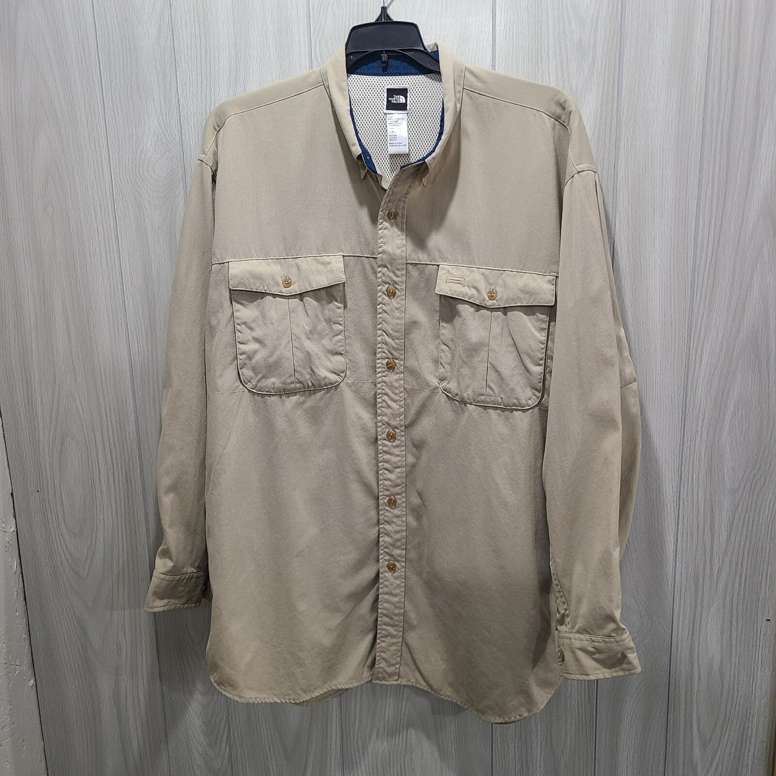 The North Face Button Up Shirt Size XL Outdoors Breathable Long Sleeve Hiking 