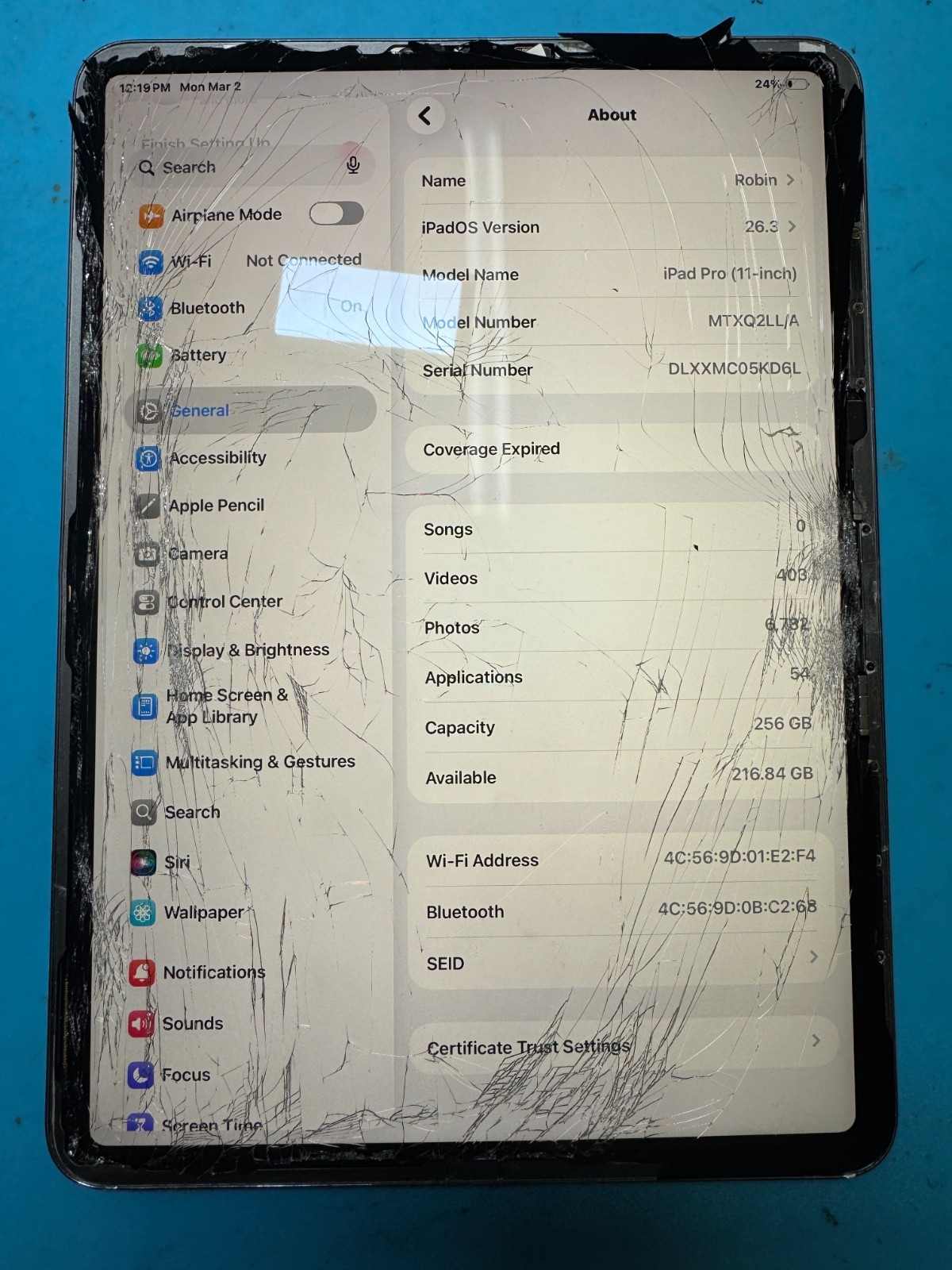 Cracked iPad Pro 11" 1st & 2nd Gen Screen Assembly w/ Working Digitizer and LCD