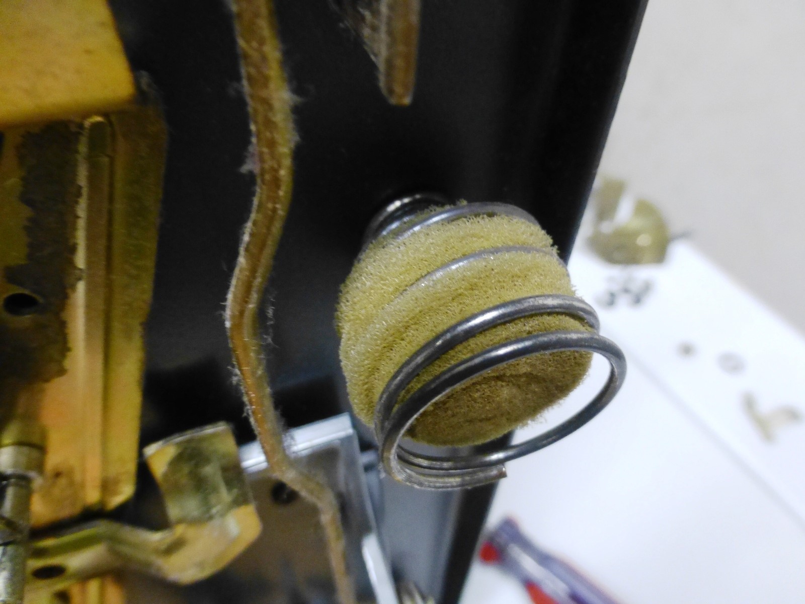 GARRARD Lab 80 TYPE A MKII AT6 AT60 A70 1x Chassis SUSPENSION SPRING TURNTABLE