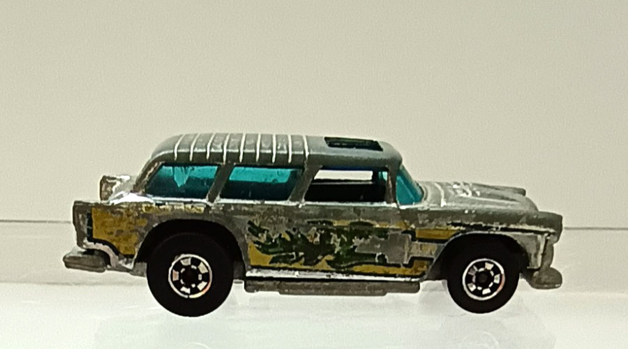 Hot Wheels 1969 Blackwall Chromes ALIVE 55 Flying Colors Hong Kong