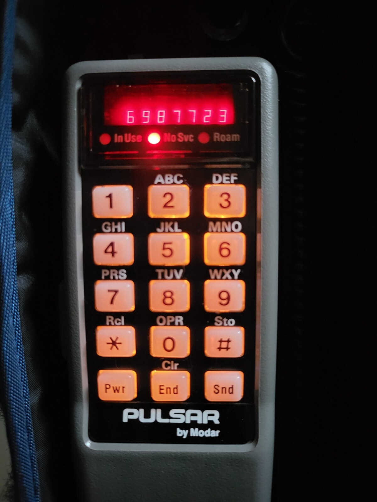 MOTOROLA PULSAR 8000 - Brick Mobile Cell Phone Vintage Retro Collectable