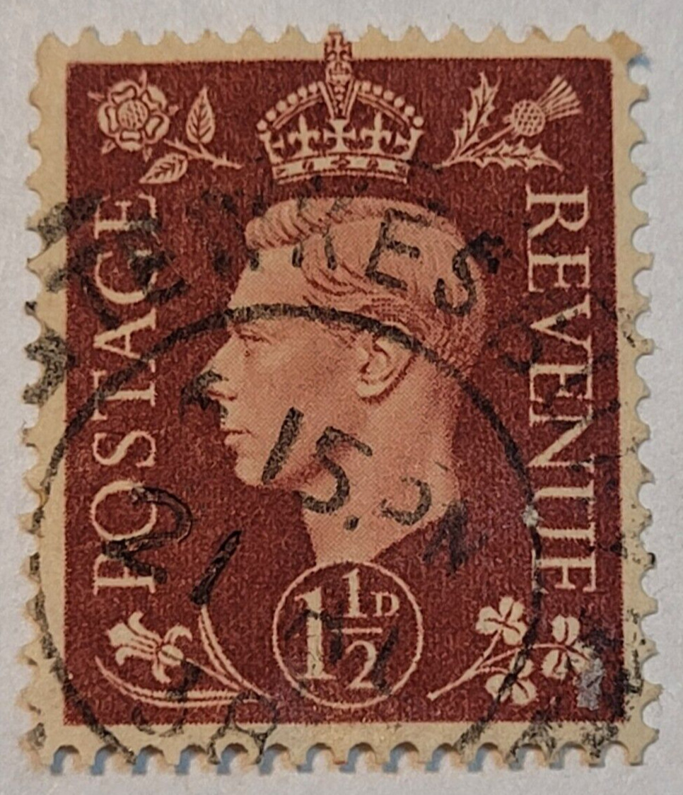 Postage Revenue ~ King George VI ~ Brown 1½D Stamp ~ Posted/Used ~ c.1940's ~S36