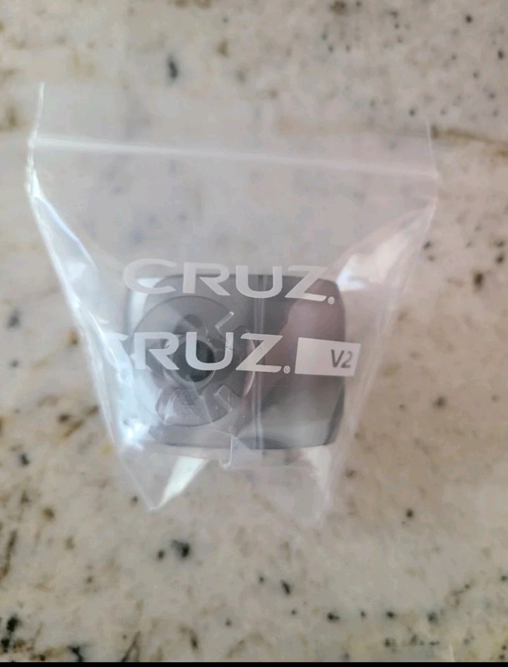 Uppababy UPPA BABY CUP Holder clip ONLY FOR CRUZ AND CRUZ V2! BRAND NEW!