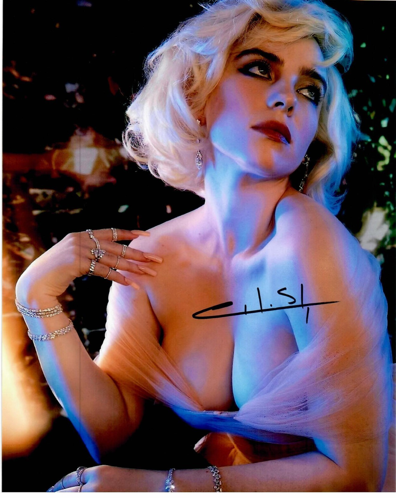 Billie Eilish Singer Musician Songwriter Signed Autographed 8 x 10 Photo TTM COA