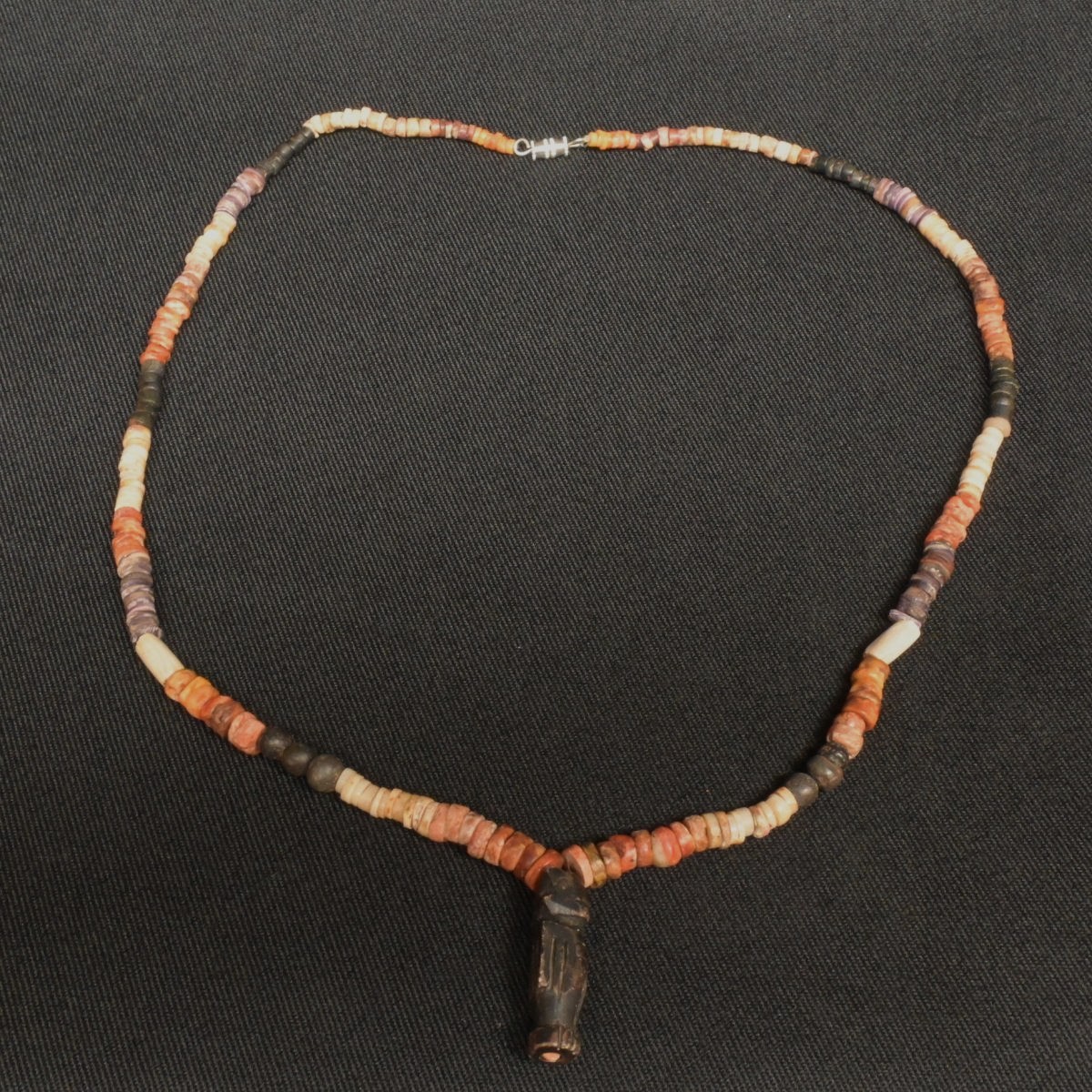 Pre-Columbian Moche Necklace with Owl Figure and Spondylus