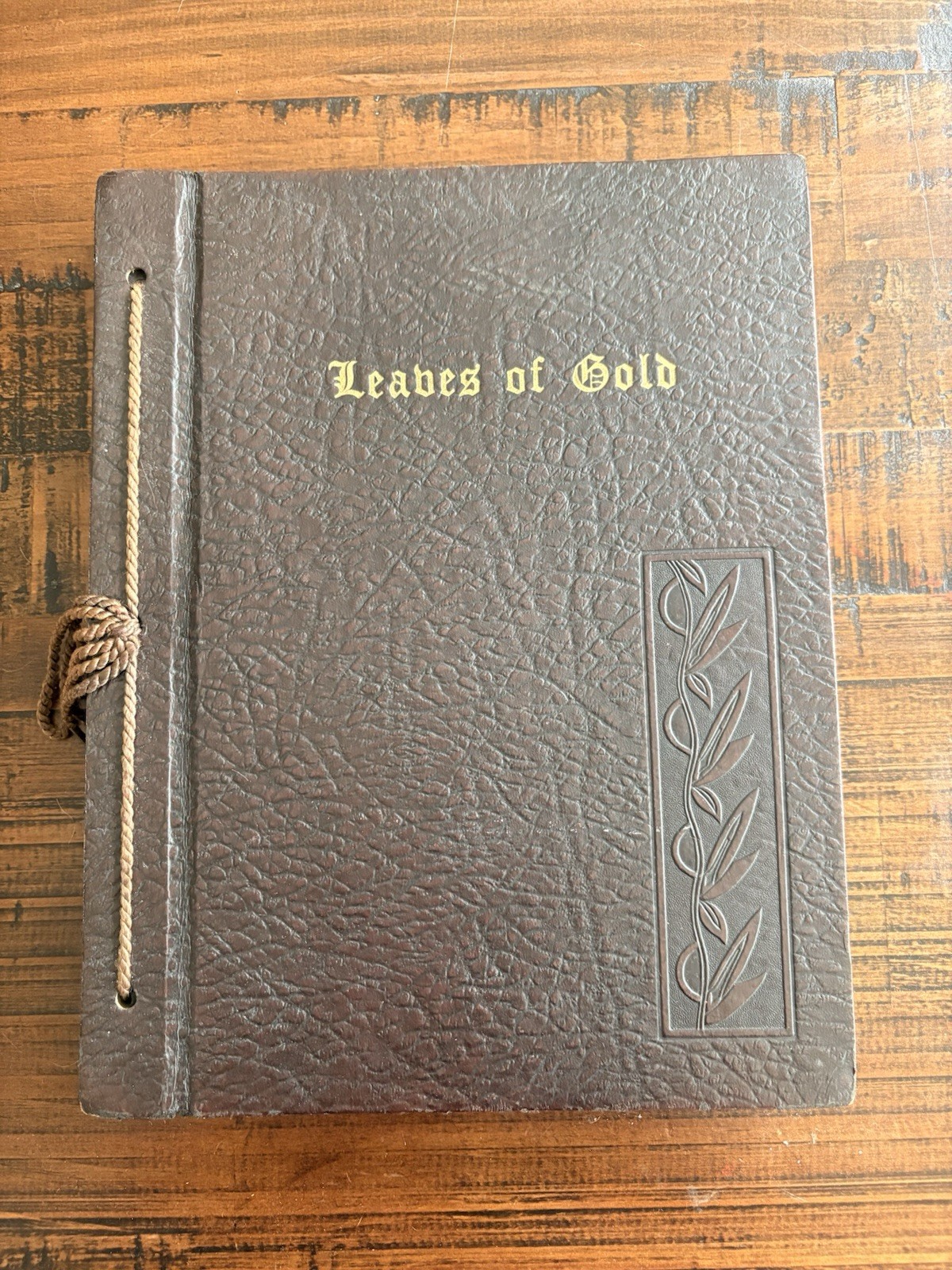 Leaves Of Gold 1950 Leather Hardcover Edition Anthology Of Prayers EUC Vintage