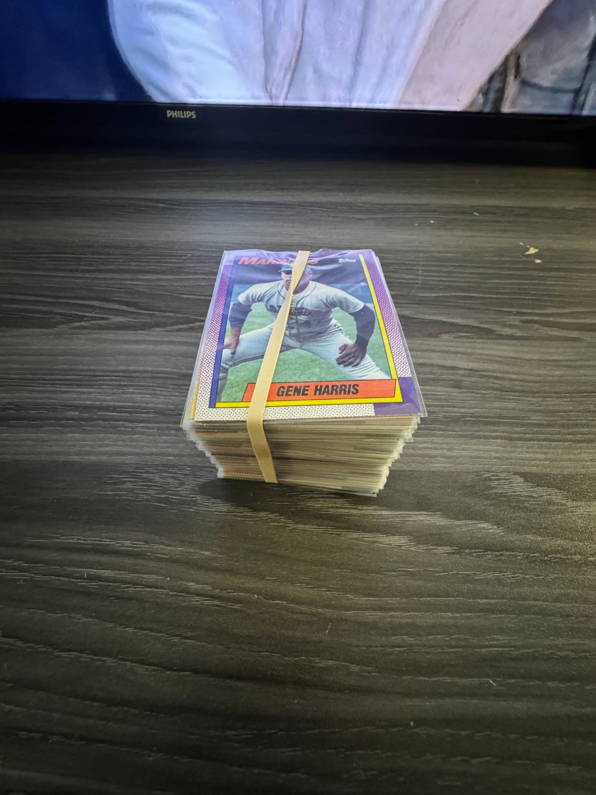 Lot of Vintage Baseball Cards(340)