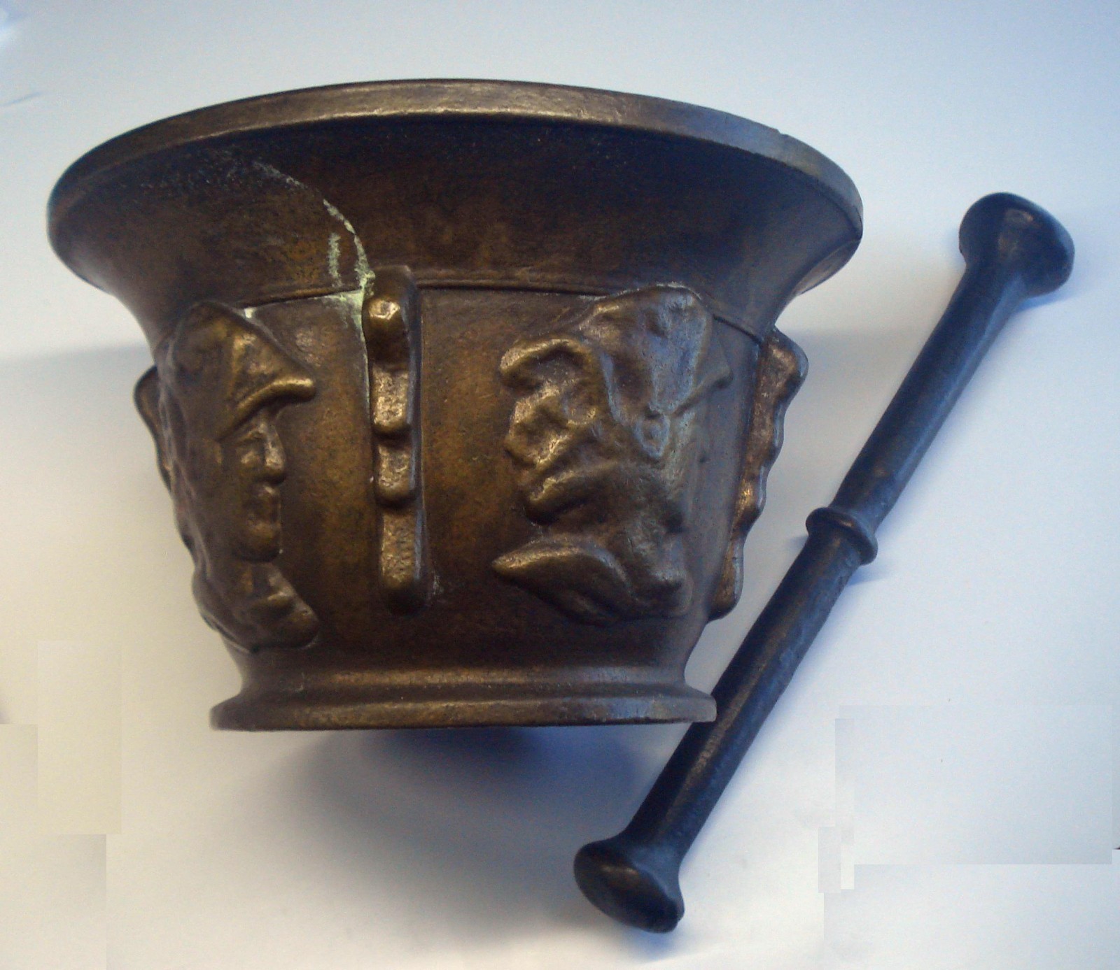 Very Rare  Old Cast Brass 18th Century 7.5 Inch Bronze Mortar and Pestle Set