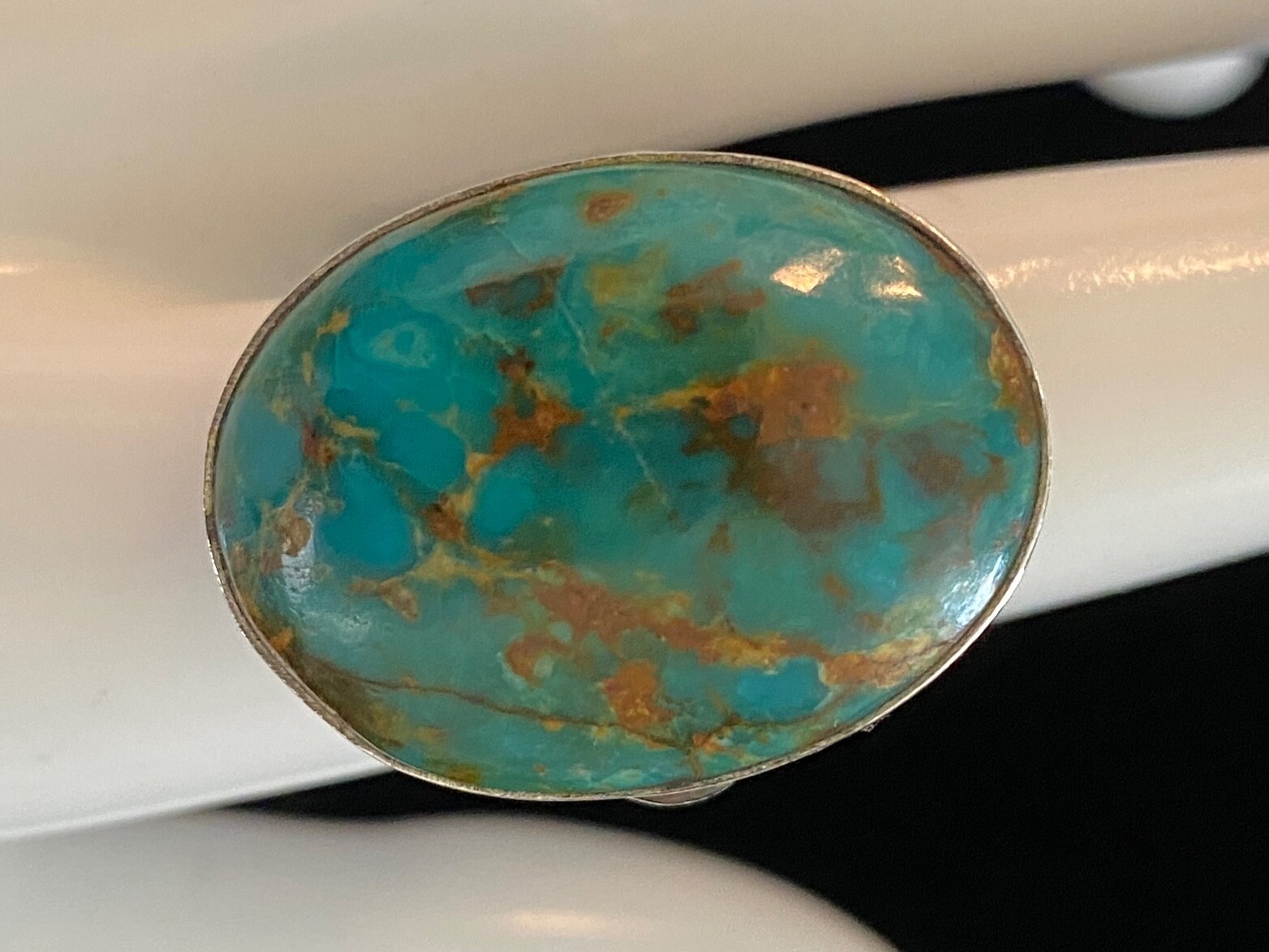 Ring Gorgeous Navajo Turquoise Kingman Rich Brown & Greens Silver 925 Oval 7