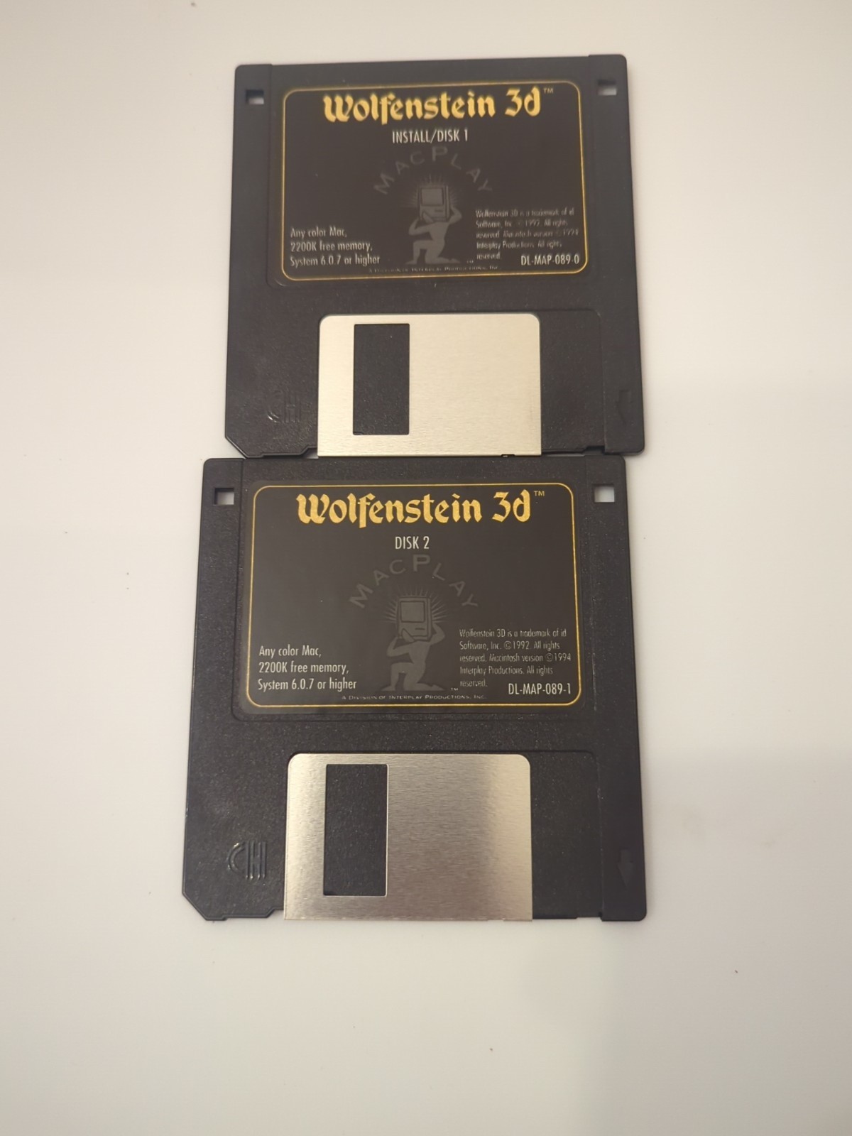 Vintage Apple Macintosh Wolfenstein 3D Game on 3.5 Floppies Tested 1994 