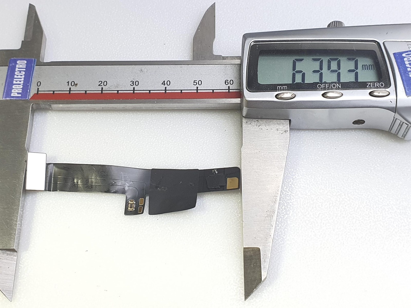 Apple iPad Pro 10.5 Inch Cable 2017 A1701 A1709 821-00875-05