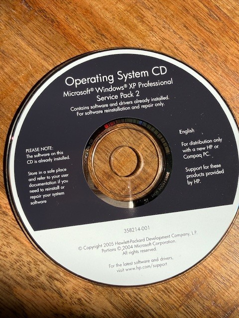 HP Operating System CD Microsoft Windows XP Professional Service Pack 2 358214-0