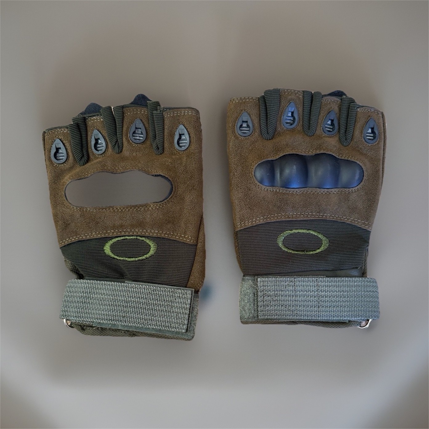 Oakley Brown Green Fingerless Tactical Gloves Hand Grips Lightweight XL 