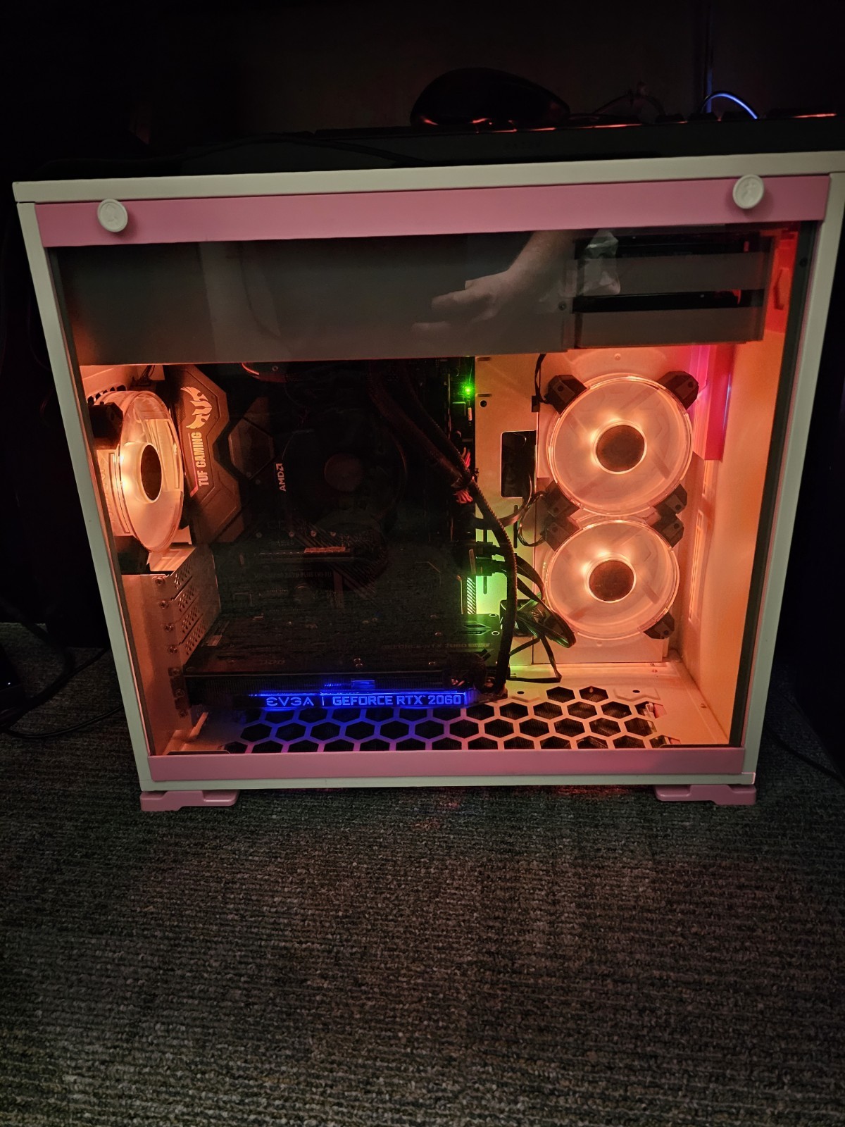 White Custom Gaming PC Build AMD Ryzen 2700x Asus X570 Plus Wifi 2069 Super