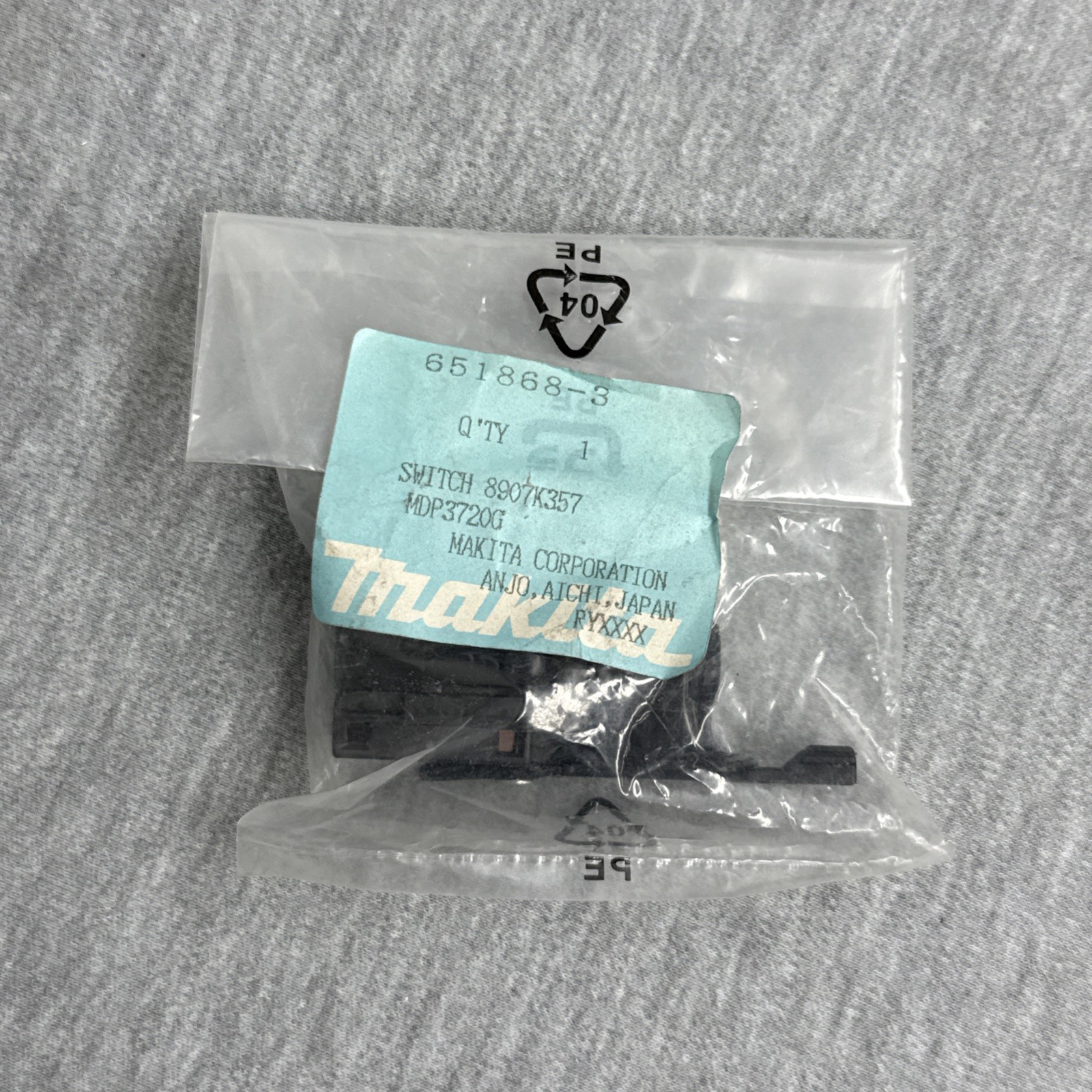 Makita 651868-3 Switch for DP3720