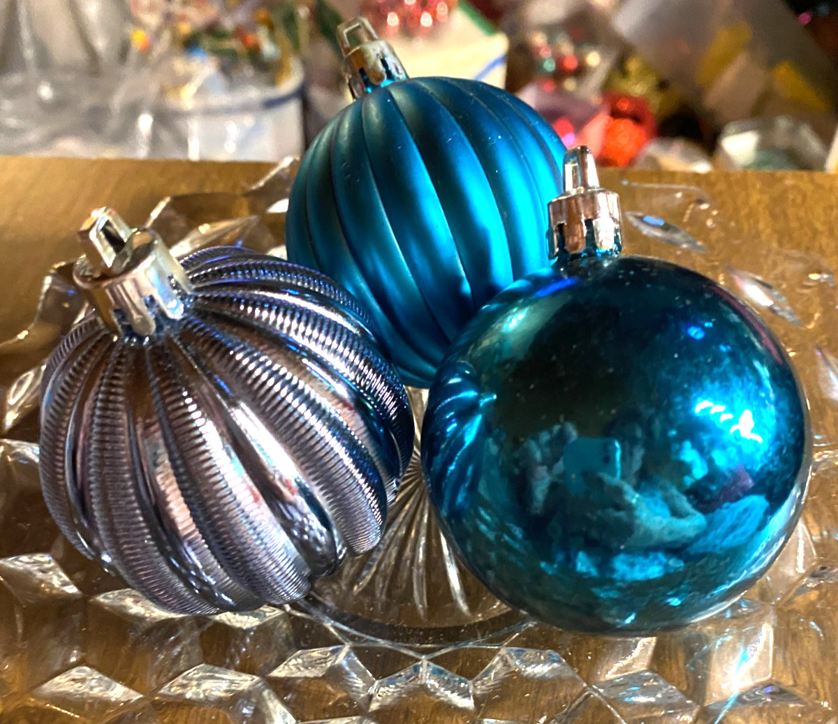 3 Blue tones Round Ribbed Shatterproof Christmas Ornaments 2 1/8"