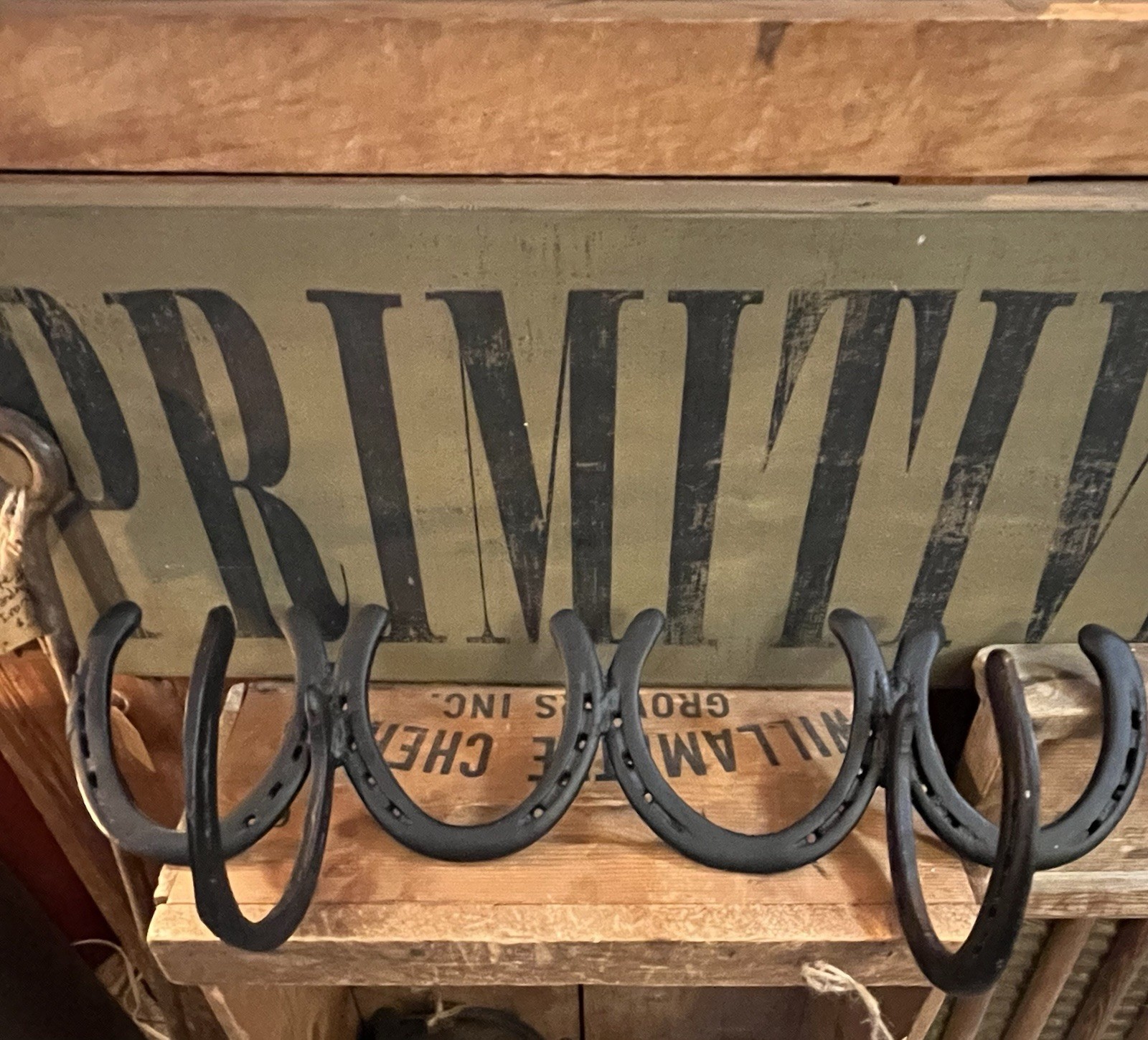 6 Horseshoe Wall forged Iron Coat Hat Rack Western Decor