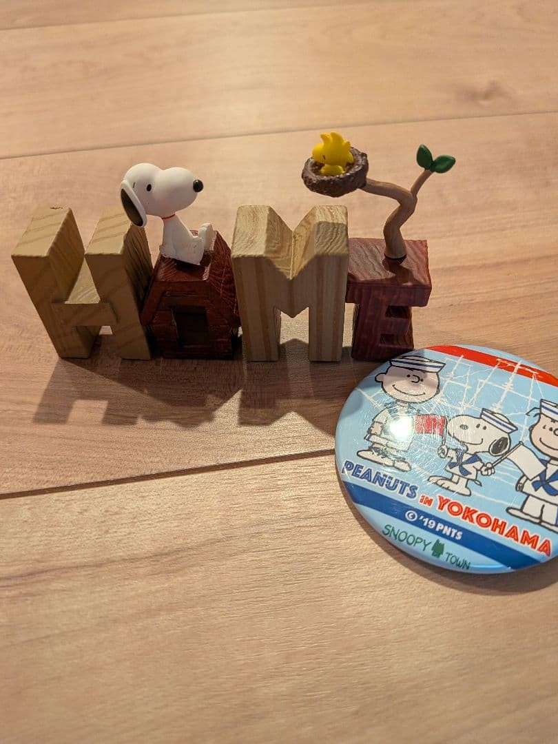 Snoopy Yokohama Limited Re-Ment & Can Badge Character Toy Collectible