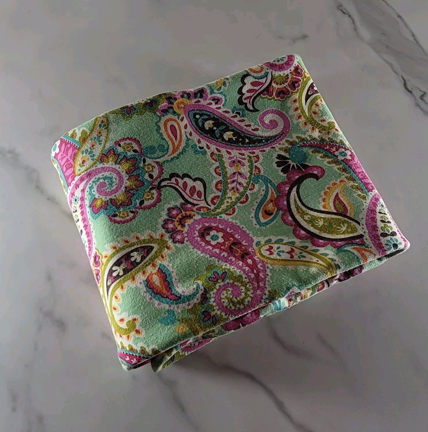 VERA BRADLEY BABY PINK GREEN PAISLEY FLORAL BABY SWADDLE RECEIVING BLANKET