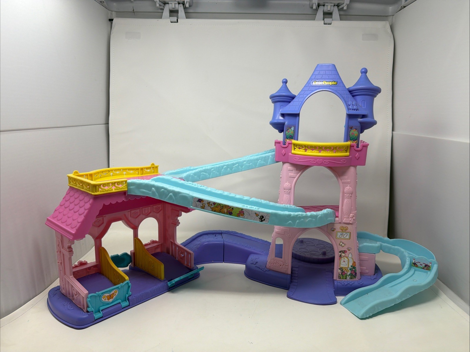 Little People Princess Klip Klop Castle Stable Fisher Price Flag Lights/Sound