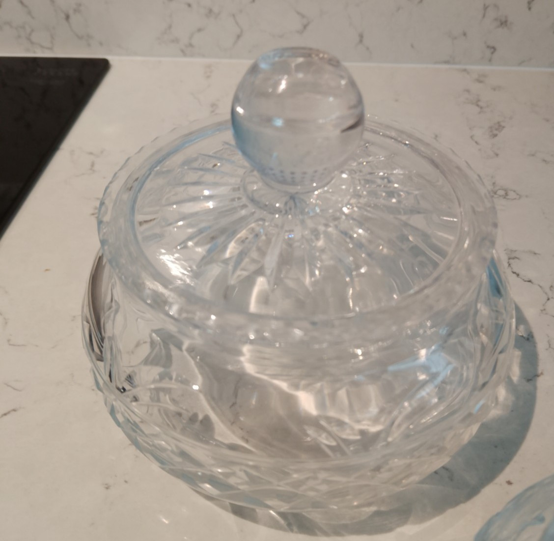 Stuart Crystal Glass Lidded Jar Trinket Dish 4.5"  Vintage Very good condition