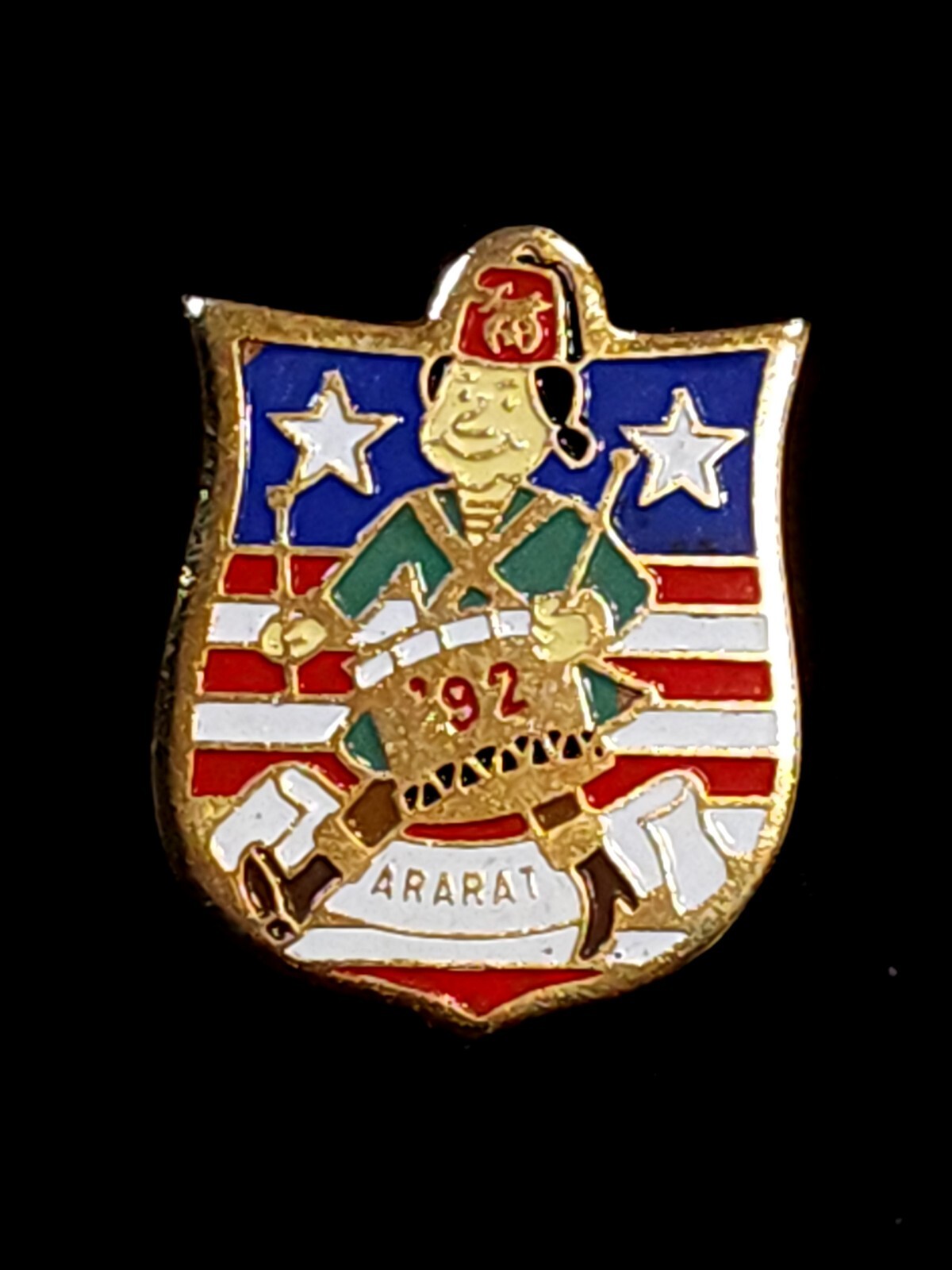 VINTAGE 1992 ARARAT SHRINERS ENAMEL PIN PENDANT